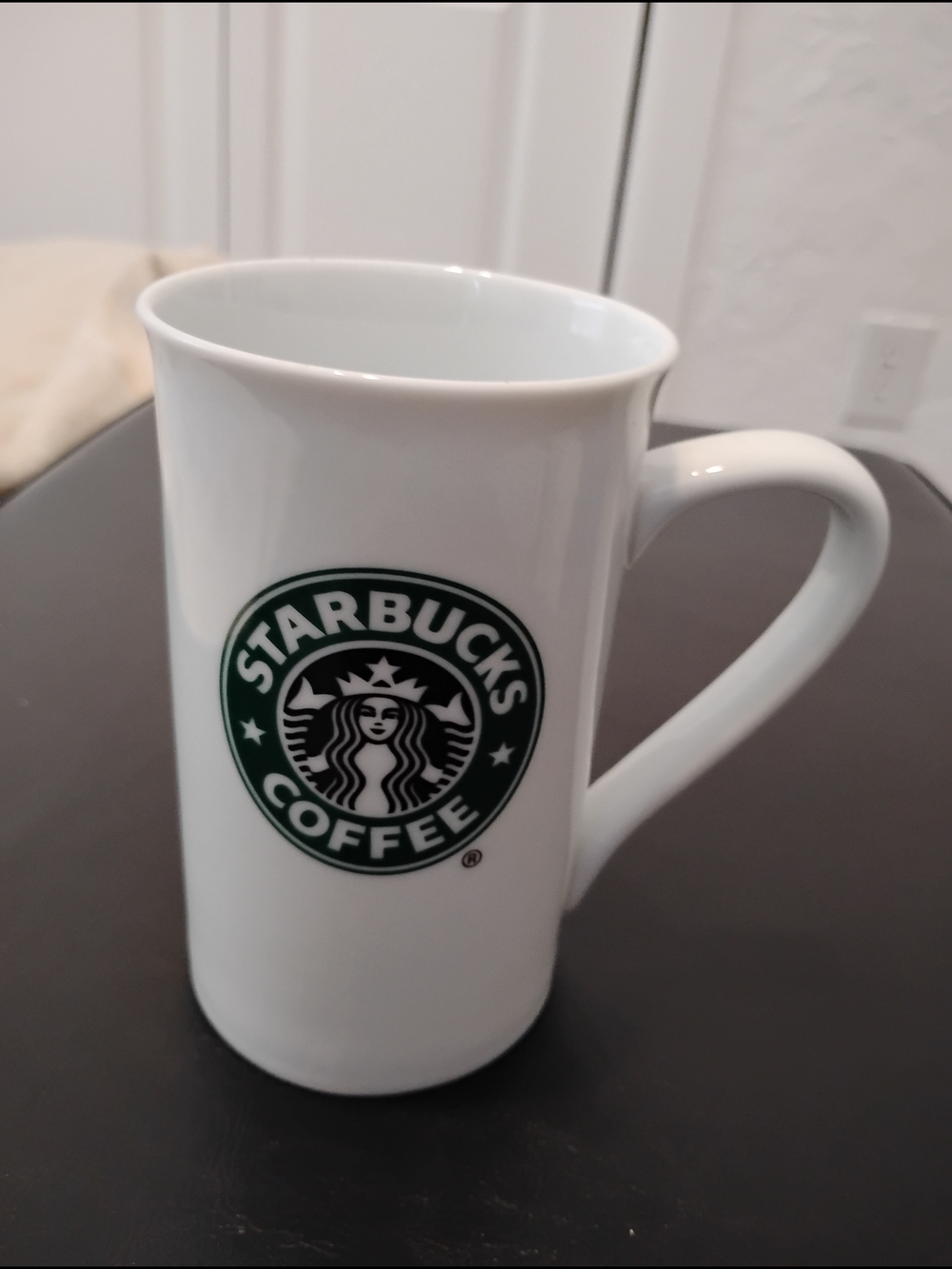 Tall Starbucks 2006 Classic Mermaid Logo White Ceramic Latte Coffee Mug 12 oz